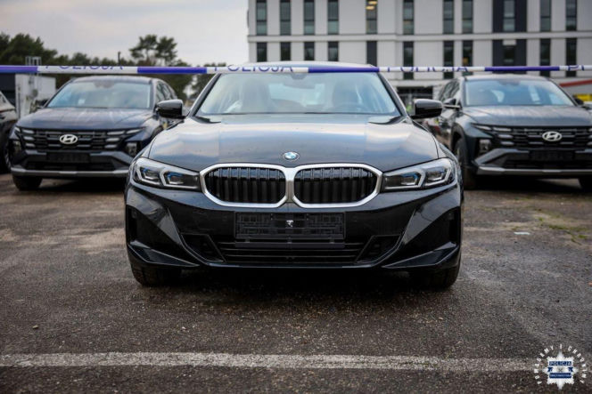 Nowe radiowozy trafiły do świętokrzyskiej policji