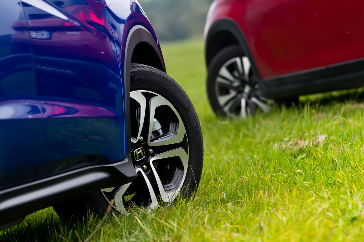 Peugeot 2008 vs. Honda HR-V