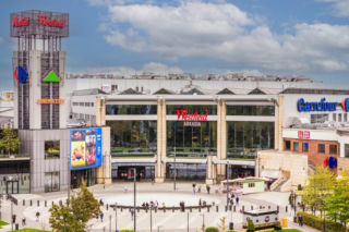 Jedna z najpopularniejszych galerii handlowych zmienia zasady parkowania. Koniec z bezpłatnym, całodniowym parkingiem 
