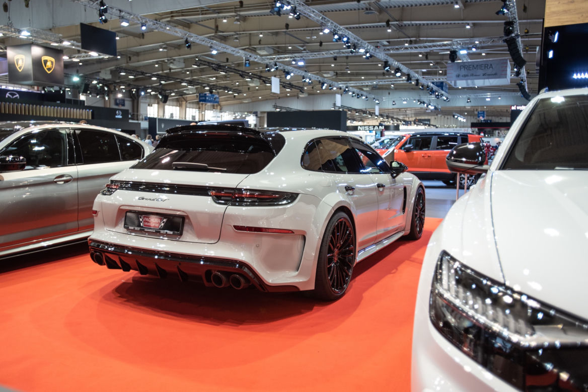 Auta po tuningu na targach Poznań Motor Show 2019