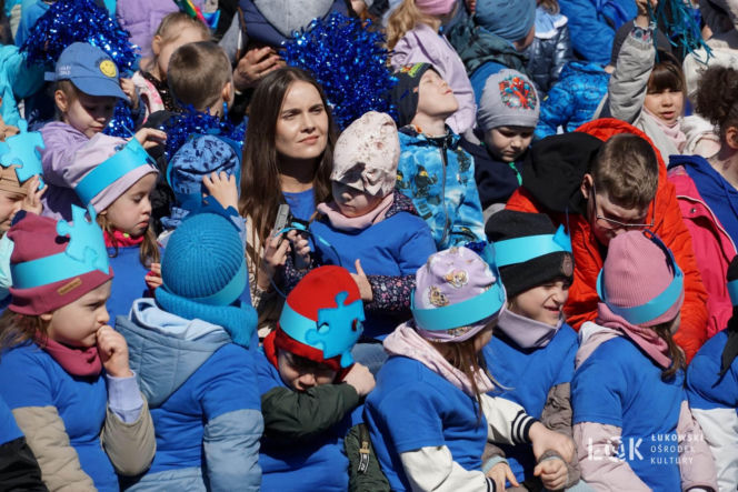 8. Niebieski Bieg Stowarzyszenia „Labirynt” w Łukowie - ZDJĘCIA cz. 1