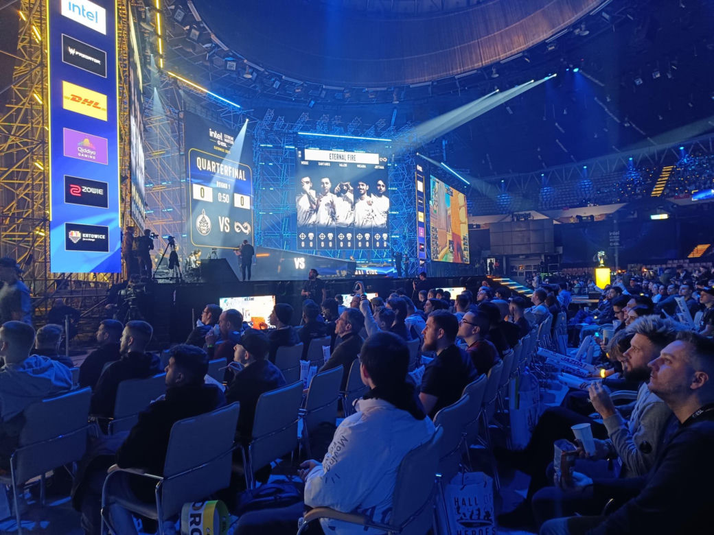 Pierwszy dzień Intel Extreme Masters 2025. Do katowickiego Spodka przybyły tysiące fanów e-sportu