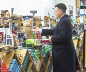 Zakupowy zawrót głowy Sławomira Mentzena