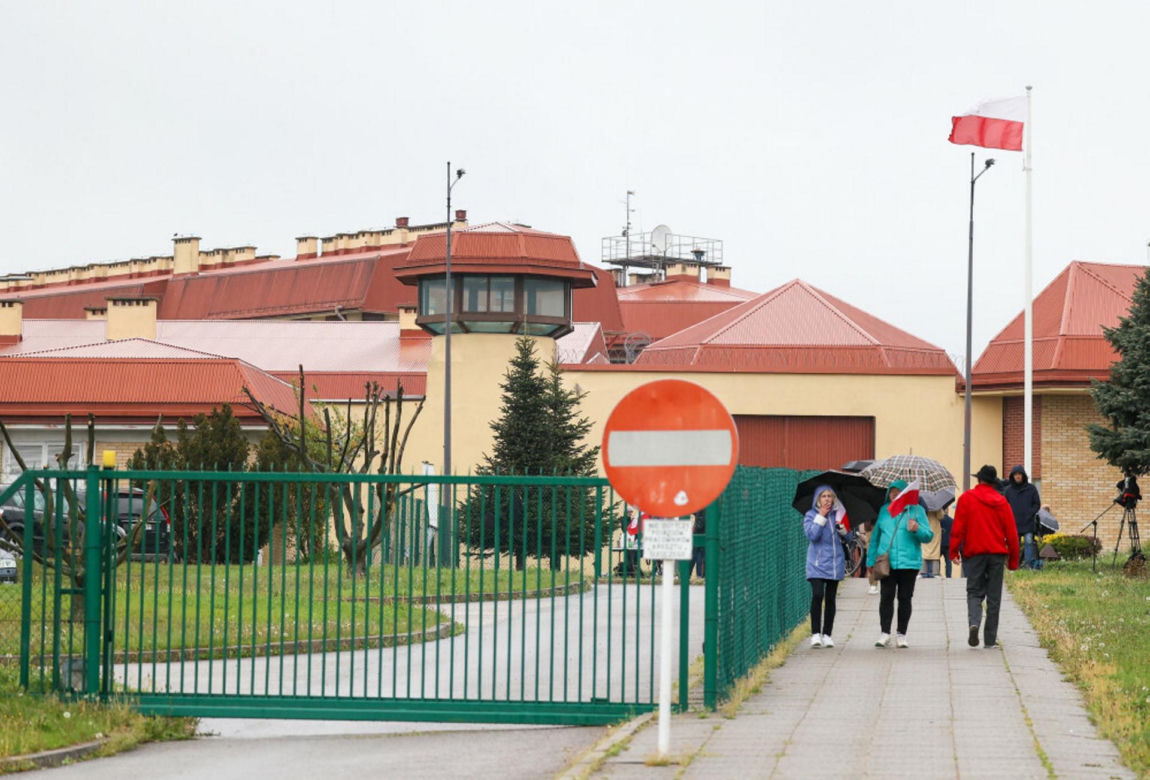 Matecki opuścił areszt