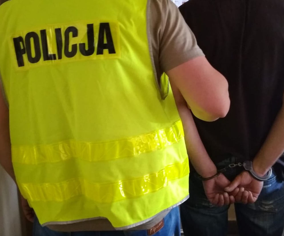 Bydgoszczanin podpalił aż 21 kontenerów na śmieci. Mężczyzna usłyszał zarzut zniszczenia mienia!