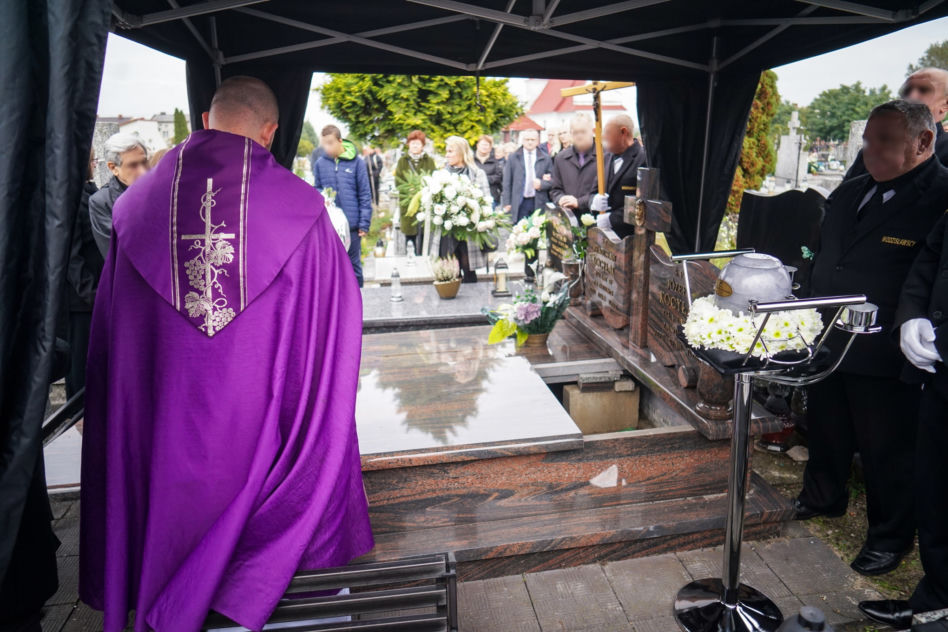 Wzruszający pogrzeb Ilony Kuśmierskiej. Ostatnie pożegnanie Jadźki z "Samych Swoich"