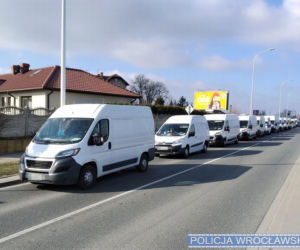 Konwój z pomocą humanitarną przejechał przez Wrocław 