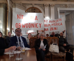 Protest w czasie sesji rady! Mieszkańcy nie chcą obwodnicy