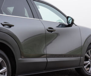 Toyota C-HR 2.0 Hybrid Dynamic Force 184 KM e-CVT vs Mazda CX-30 Skyactiv-X 180 KM 6MT AWD