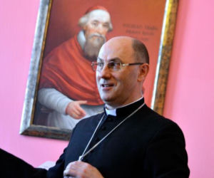 Prymas Polski z Nagrodą Orła Jana Karskiego