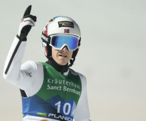 Stefan Kraft wygrywa ostatni konkurs Raw Air! Halvor Egner Granerud najlepszy w całym cyklu, najlepszy z Polaków Stoch na 8. miejscu