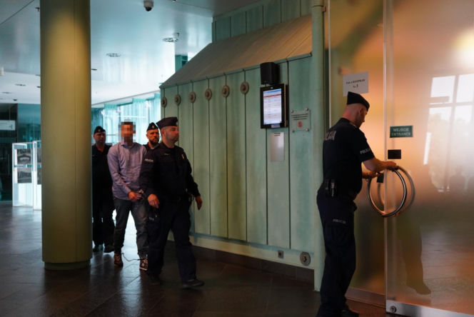 Były policjant poćwiartował i podpalił ciało budowlańca. Rodzina walczy o dożywocie