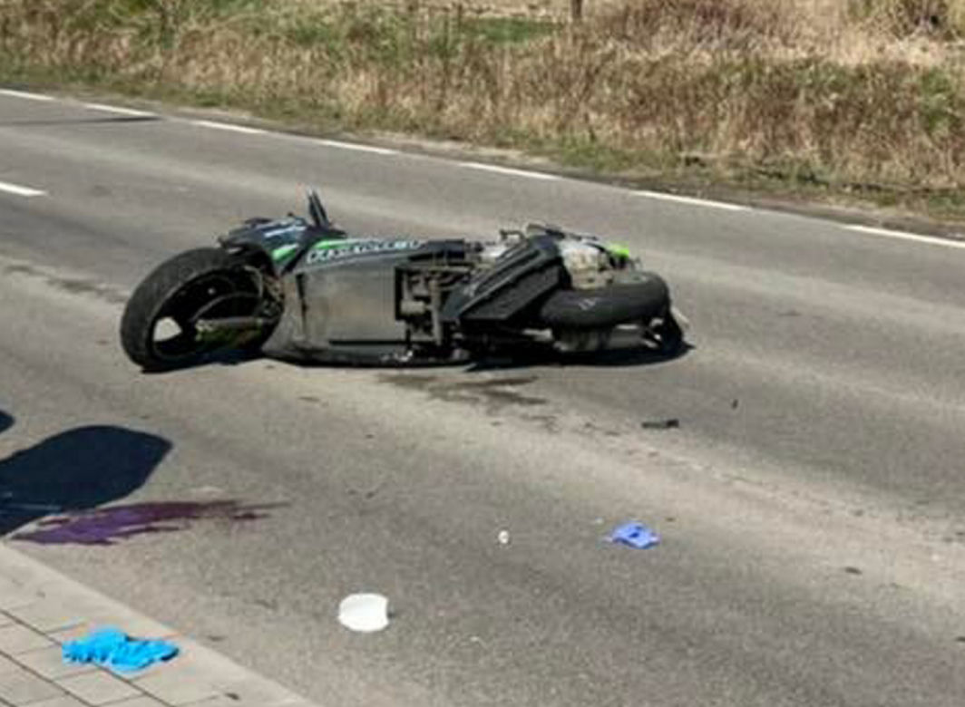  Zderzenie karetki motoroweru pod Warszawą