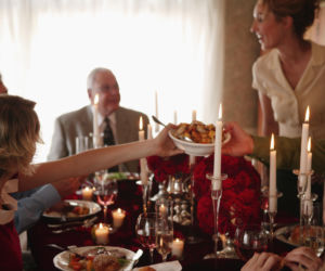 Wykręcamy się od świąt z rodziną. Nie chcemy nikogo zranić, więc często kłamiemy