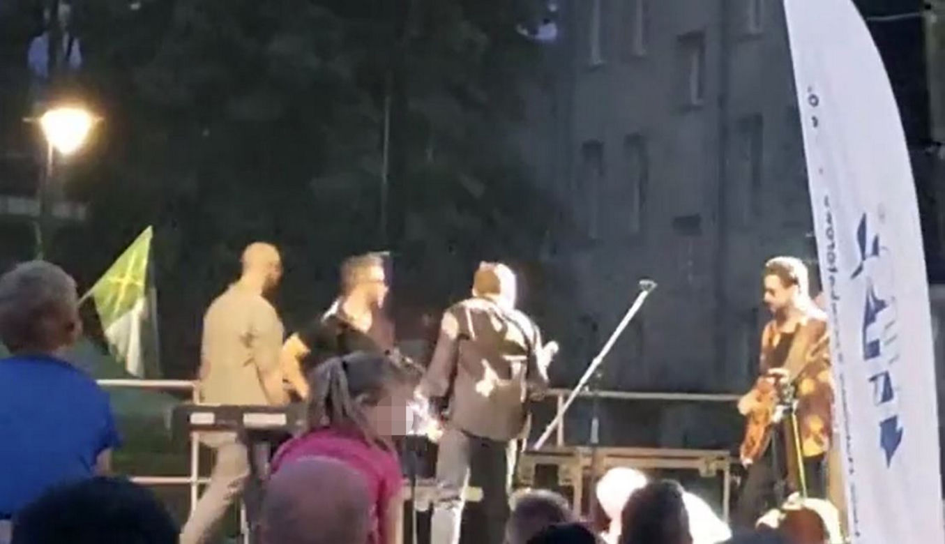 Zenek Martyniuk został obrzucony jajkami!