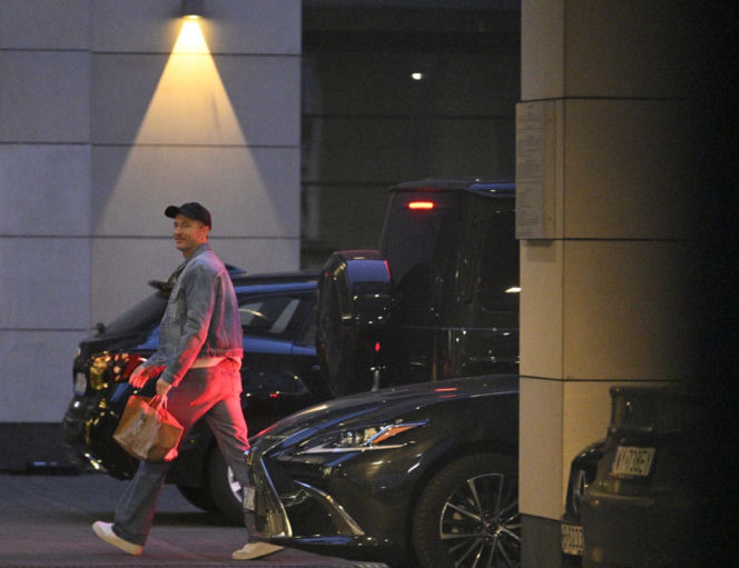 Robert Lewandowski w prywatnym wydaniu! Relaks przed meczem Szwecja - Polska