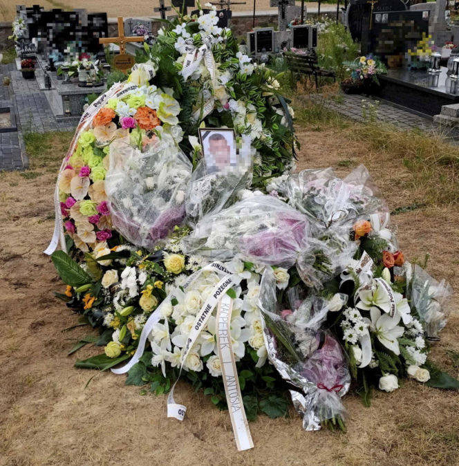 Tragedia podczas wycinki drzew. Olbrzymi konar zmiażdżył Pawła w lesie