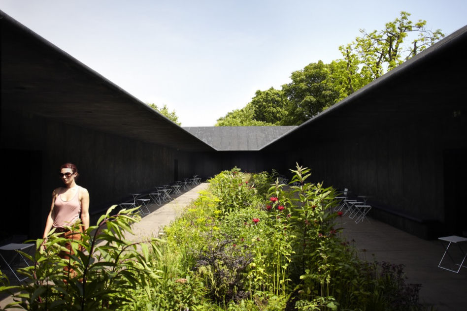 Od Zahy Hadid do Bjarke Ingels Group - wszystkie pawilony letnie Serpentine Galley