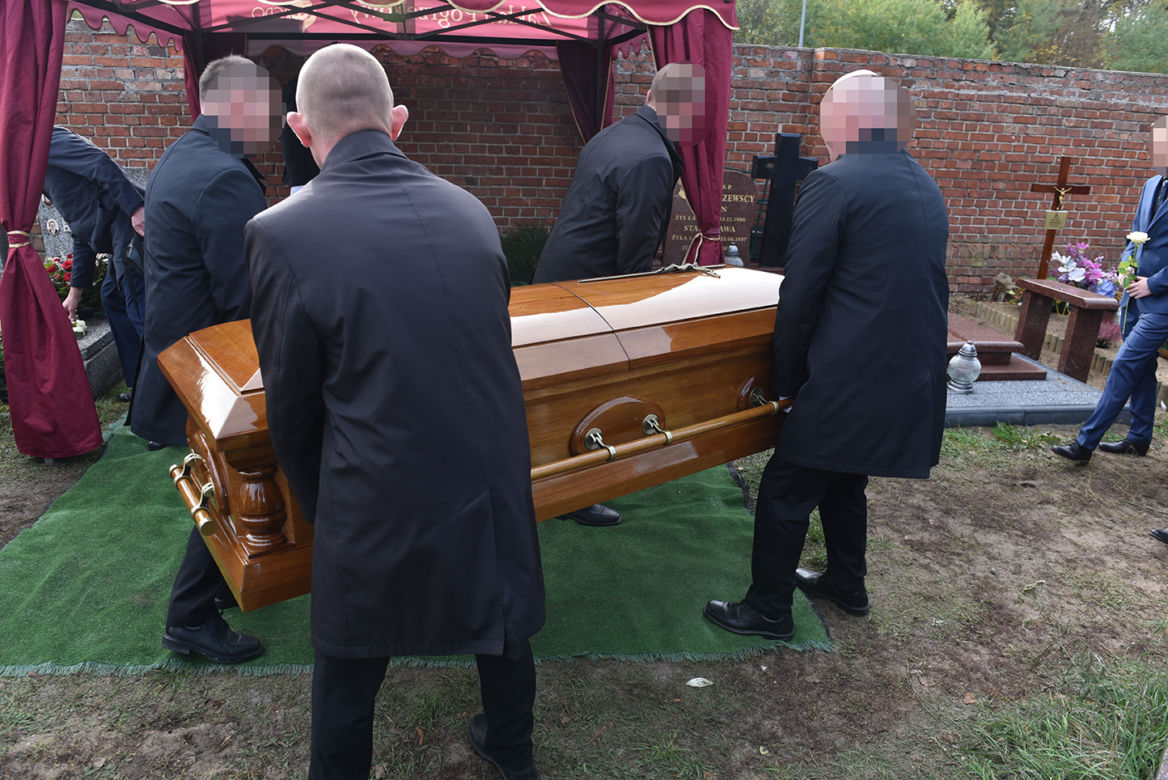  Pogrzeb Adama  we Włocławku, który zginął na Sokratesa