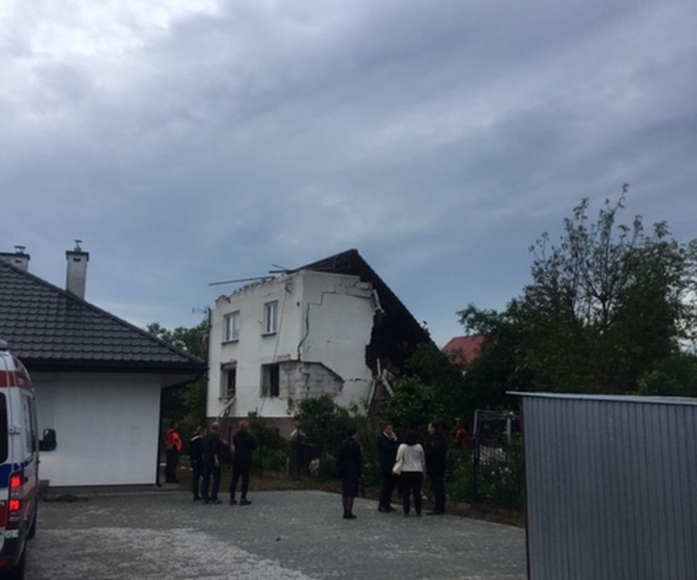 Chodel: WYBUCH GAZU. Szukają dwóch osób! Trwa AKCJA RATOWNICZA