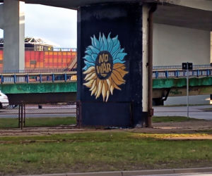 Szczeciński street art dla Ukrainy. Na Trasie Zamkowej powstał niebiesko-żółty mural
