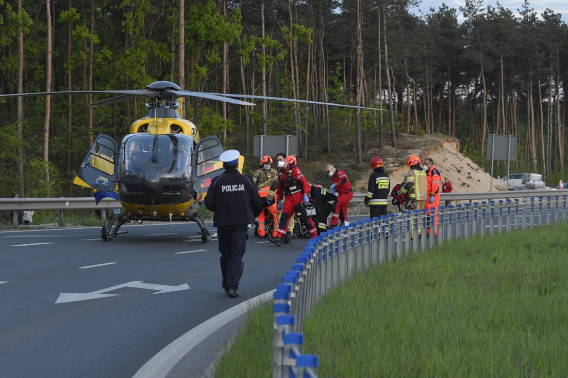 Zielonka. Wypadek motocyklisty