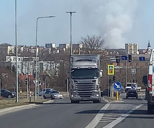 Spłonęły 34 hektary! 150 strażaków gasiło pożar traw w Brodach