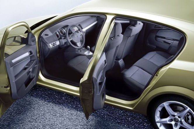 Opel Astra III hatchback
