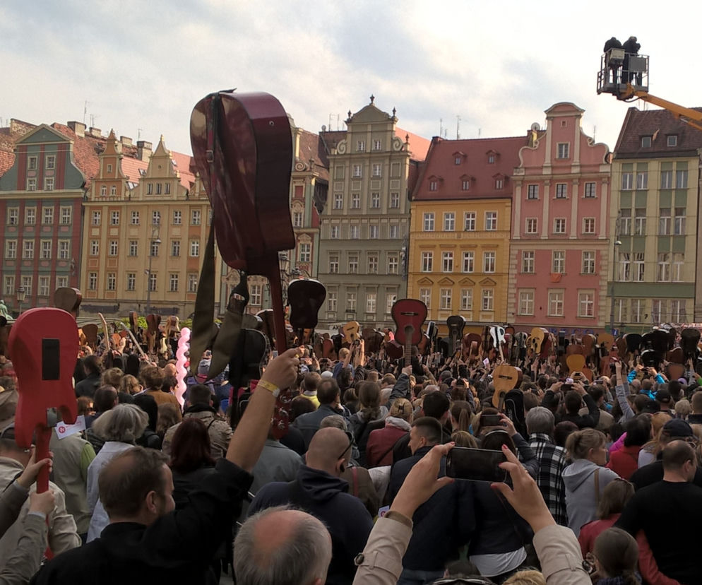 Gitarowy Rekord Guinnessa we Wrocławiu