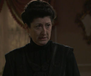 Akacjowa 38, odcinek 848: Silvia otrzymuje rozkaz poślubienia generała, by zapobiec zamachowi na księcia