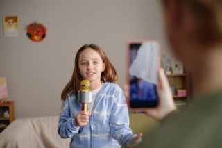 Kariera youtubera oczami dziecka. Rzeczywistość wygląda inaczej