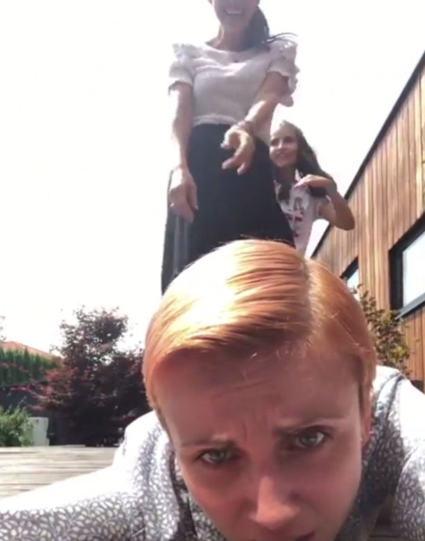Zawsze warto. Weronika Rosati, Julia Wieniawa i Katarzyna Zielińska tańczą na planie