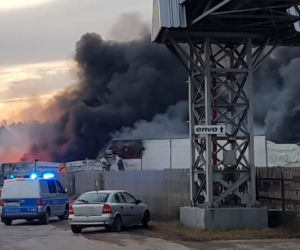 Starachowice: Potężny pożar! Nad miastem kłęby dymu!