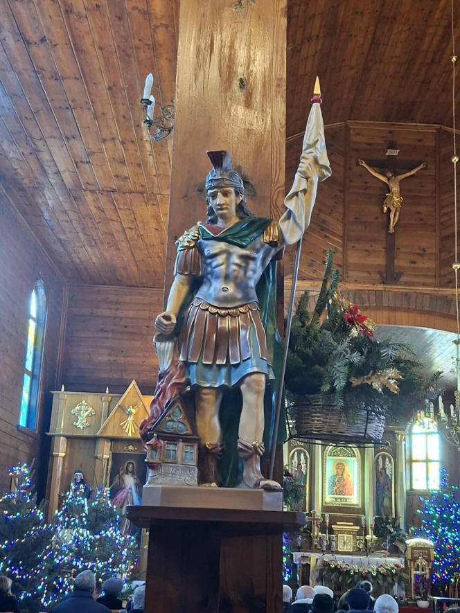 Parszów. Drewniany kościół pw. Zesłania Ducha Świętego