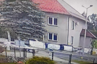 86-latek z impetem wjechał w dziecko! Pokazali wszystko na nagraniu. Włosy stają dęba