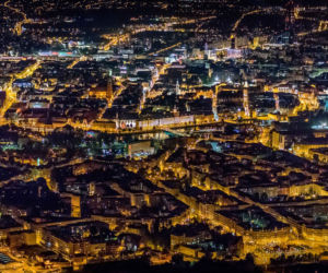 Wrocław nocą z lotu ptaka