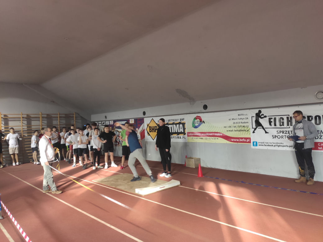Mikołajkowe zawody lekkoatletyczne