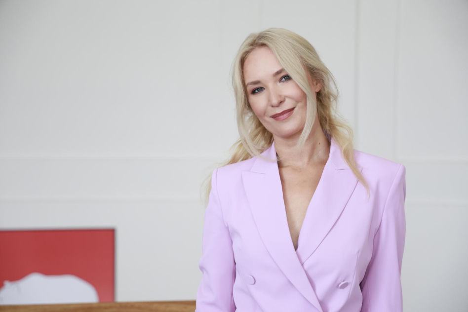Na zdjęciach z planu "Rancza" zabrakło Olbrychskiego! Za to Lucy kwitnie, a Żak z Barcisiem stają w szranki