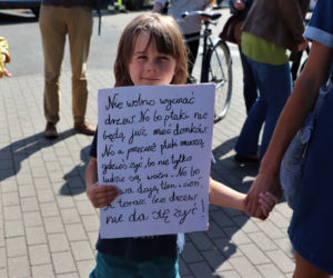 Wielki protest w Toruniu. Mieszkańcy mówią #stopBETONOZIE