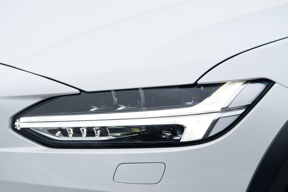 Volvo V90 Cross Country