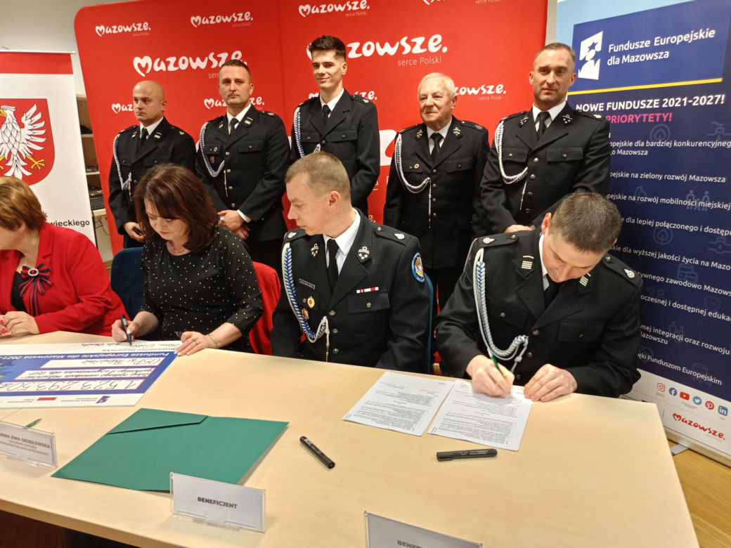 Dzięki wsparciu z Unii Europejskiej, w całym subregionie siedleckim za 48 mln zł zakupione zostaną 32 nowe wozy strażackie