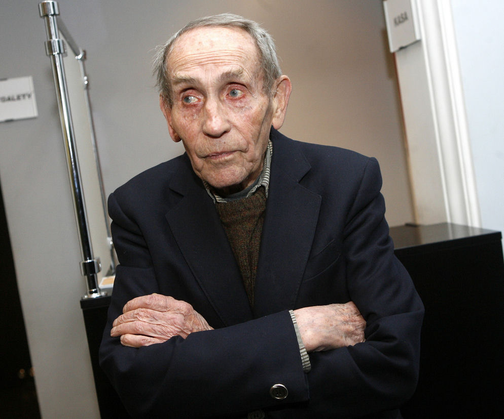 Mała apokalipsa - Tadeusz Konwicki: streszczenie, opracowanie, PODCAST