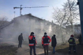 Lublin: Pożar przy ul. Wrońskiej. Jedna osoba trafiła do szpitala [ZDJĘCIA]