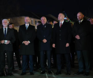 Karol Nawrocki wpadł na jarmark świąteczny