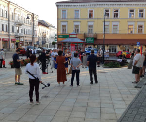 Tak protestowali mieszkańcy Tarnowa! Wsparcie dla telewizji TVN