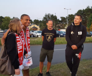 Koniec męskiej koszykówki w Lesznie. Koszykarze pożegnali się z kibicami 