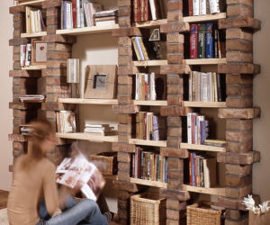 Biblioteczka z cegły