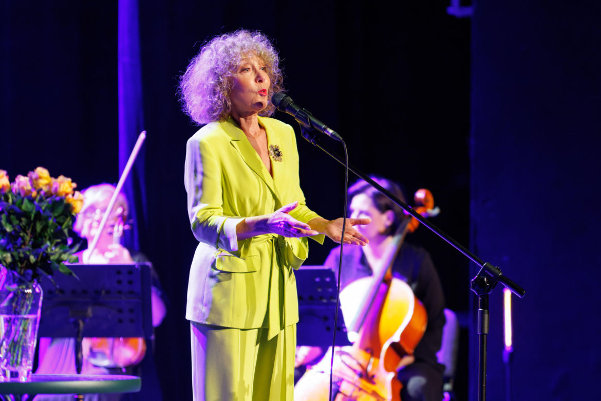 Koncert „Piosenki Korcza i Andrusa” Alicji Majewskiej w Centrum Sztuki Mościce