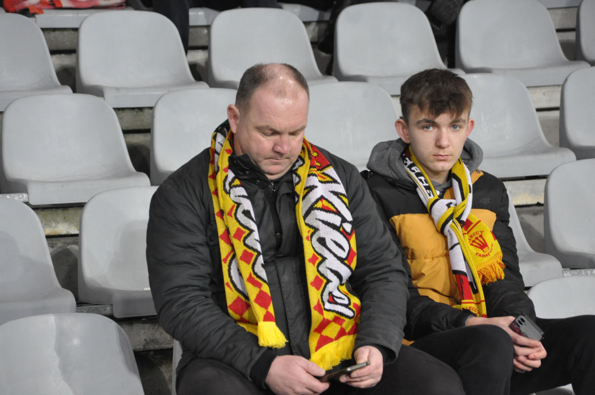 Korona Kielce - ŁKS Łódź. Zdjęcia kibiców na Suzuki Arenie
