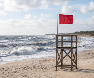 Sinice Rowy. Czy w Rowach można się kąpać 11.08? Flaga, warunki pogodowe